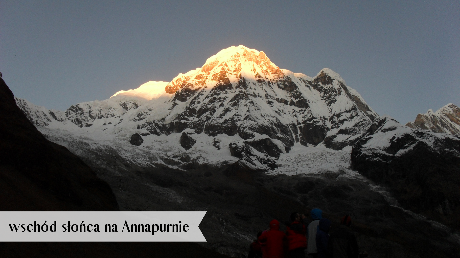 wschód słońca na Annapurnie