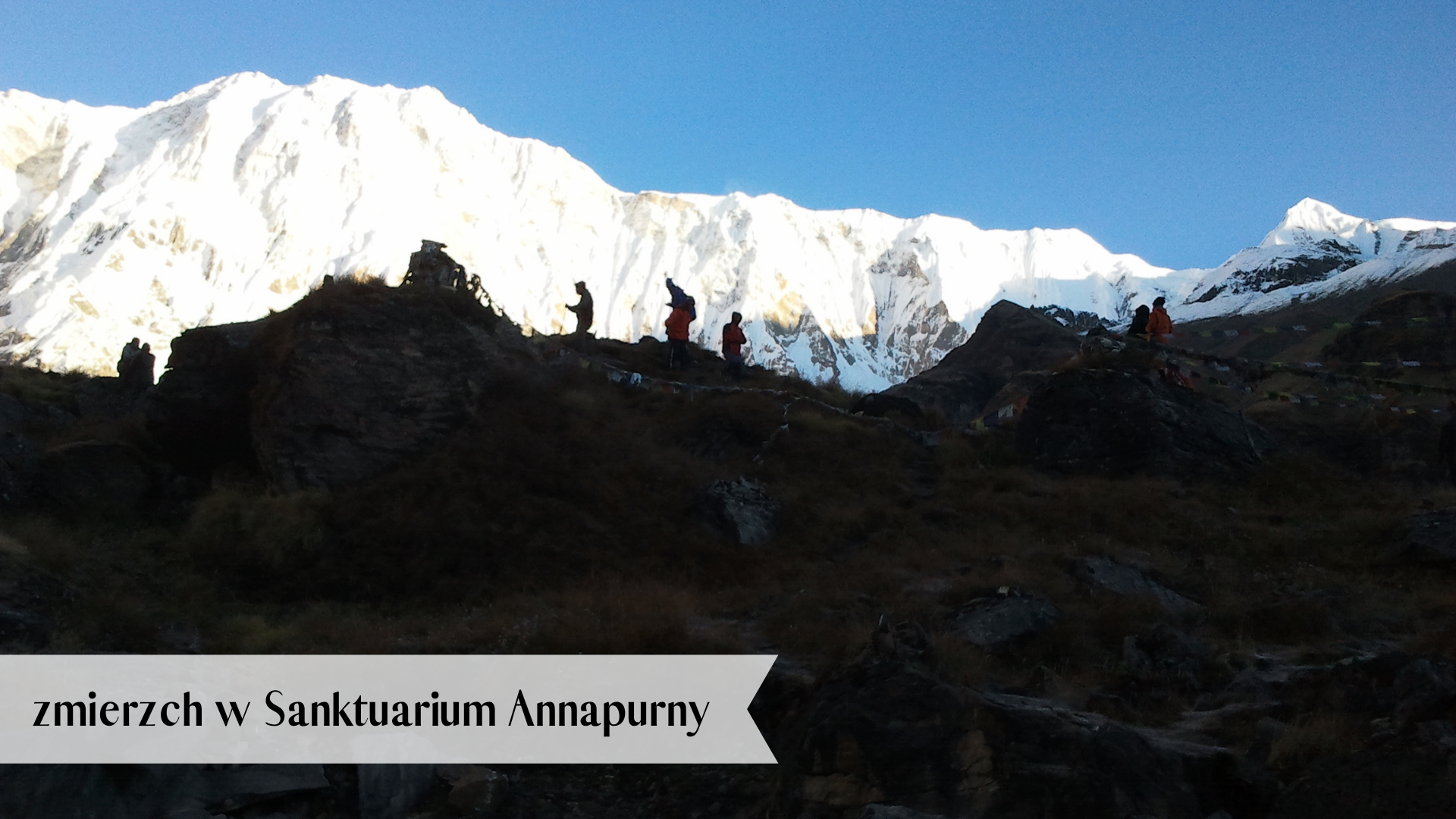 zmierzch w Sanktuarium Annapurny