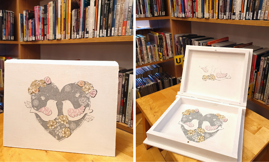kolaż z dwóch zdjęć przedstawiający stronę wewnętrzną i zewnętrzną gotowego pudełka w kształcie książki wykonanego metodą decoupage z różnymi wzorami vintage