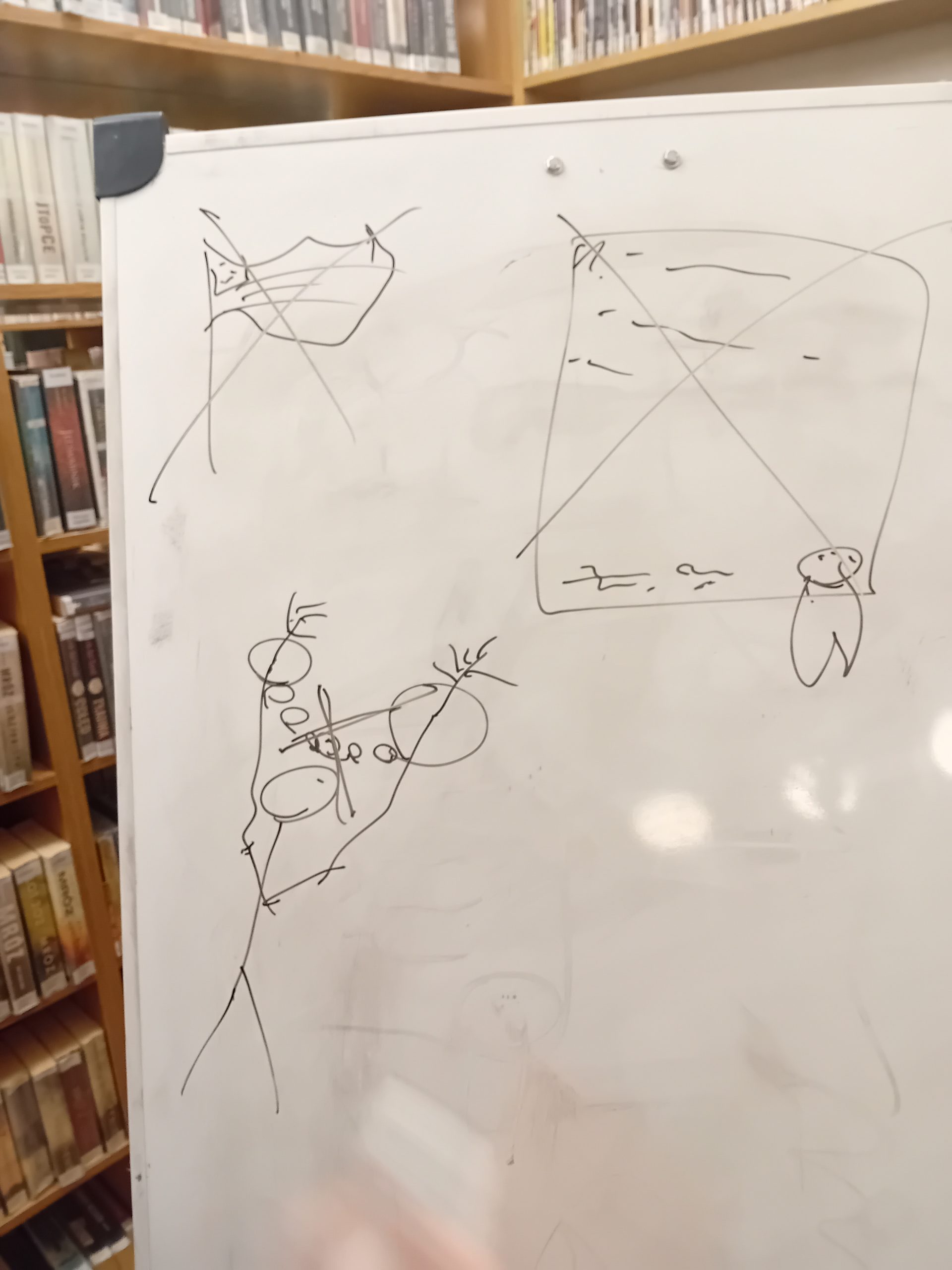 grafika wyróżniająca przedstawiająca na której widać narysowanego człowieka w kajdanach, flagę i tablicę.