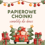 Ilustracja świąteczna promująca warsztaty dla dzieci pt. Papierowe choinki. U góry wiszą girlandy z liśćmi i kolorowymi bombkami. Na środku znajduje się napis ‘Papierowe choinki – warsztaty dla dzieci’. Na dole widać czerwony samochód w stylu retro, wypełniony prezentami, pluszowymi zabawkami i małą choinką. Po obu stronach stoją duże, ozdobnie zapakowane prezenty. Całość utrzymana jest w pastelowych, świątecznych kolorach.