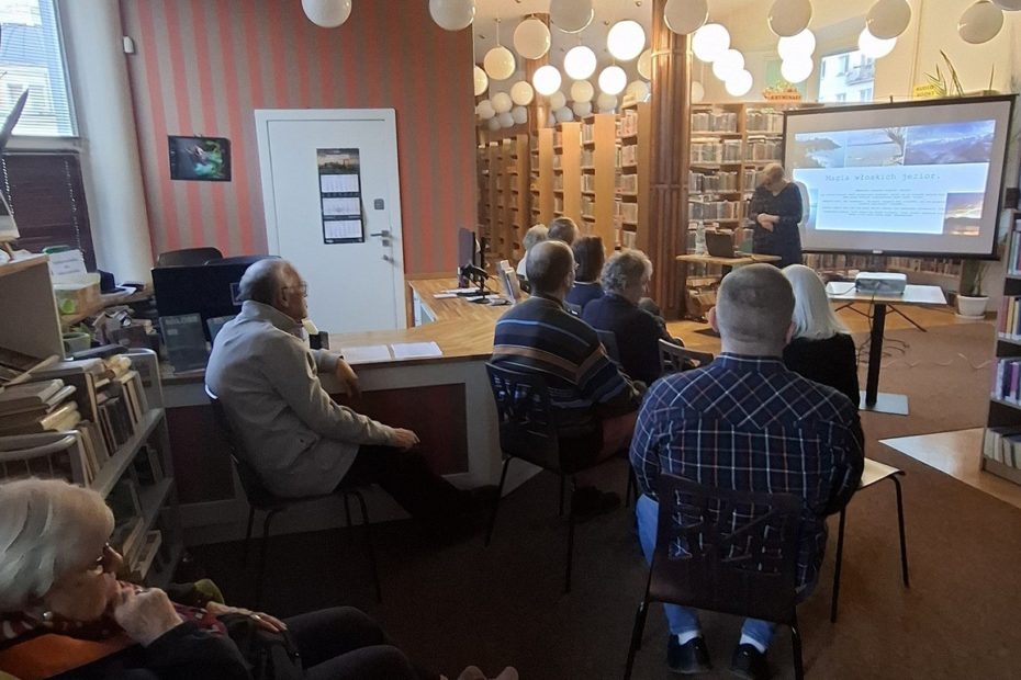 fotografia przedstawiająca uczestników wykładu magdaleny tworzowskiej