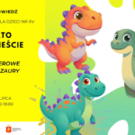 Zapowiedź wydarzenia „Lato w mieście – Papierowe dinozaury” w Bibliotece dla Dzieci nr XV. Warsztaty odbędą się 22 lipca w godzinach 17.00–19.00. Na ilustracji znajdują się trzy kolorowe, uśmiechnięte dinozaury w stylu kreskówkowym.
